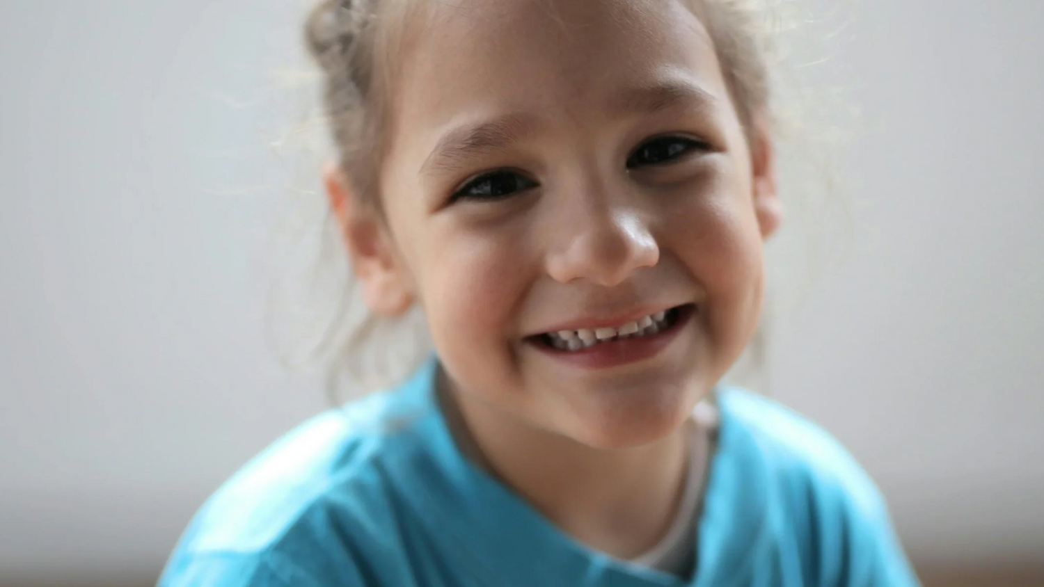 The visit of the tooth fairy - When do children's teeth fall out?